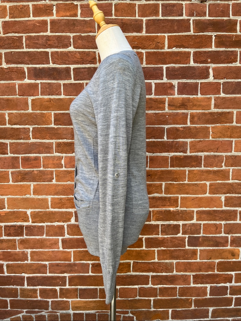 Icebreaker Gray Lightweight Wool Button-Front Cardigan - Picture 2 of 6